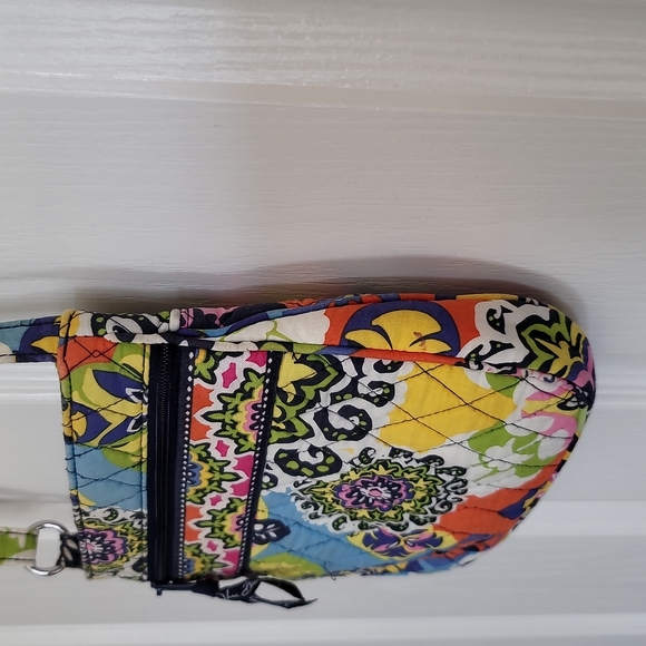 Vera Bradley Rio Multicolored Patterned Crossbody Purse - Picture 4 of 11